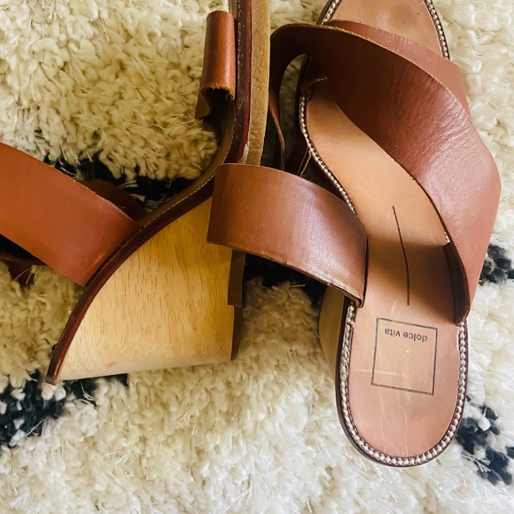 Dolce Vita Leather Wedges, Size 6.5, Classic Sandal - Picture 3 of 4